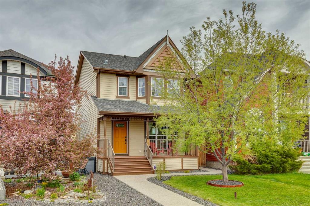 Picture of 29 Autumn Terrace SE, Calgary Real Estate Listing