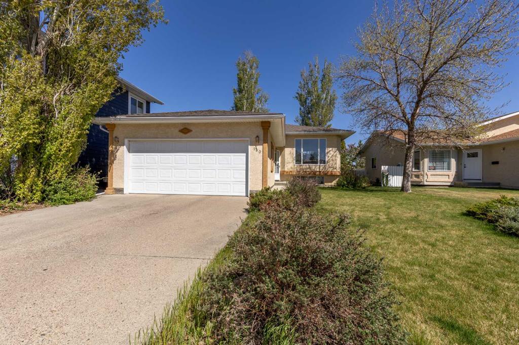 Picture of 180 Mt Rundle Road W, Lethbridge Real Estate Listing