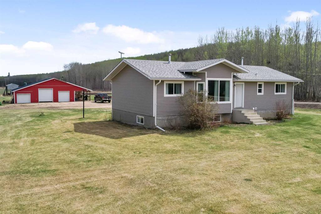 Picture of 61411 Highway 763  , Rural Barrhead No. 11, County of Real Estate Listing