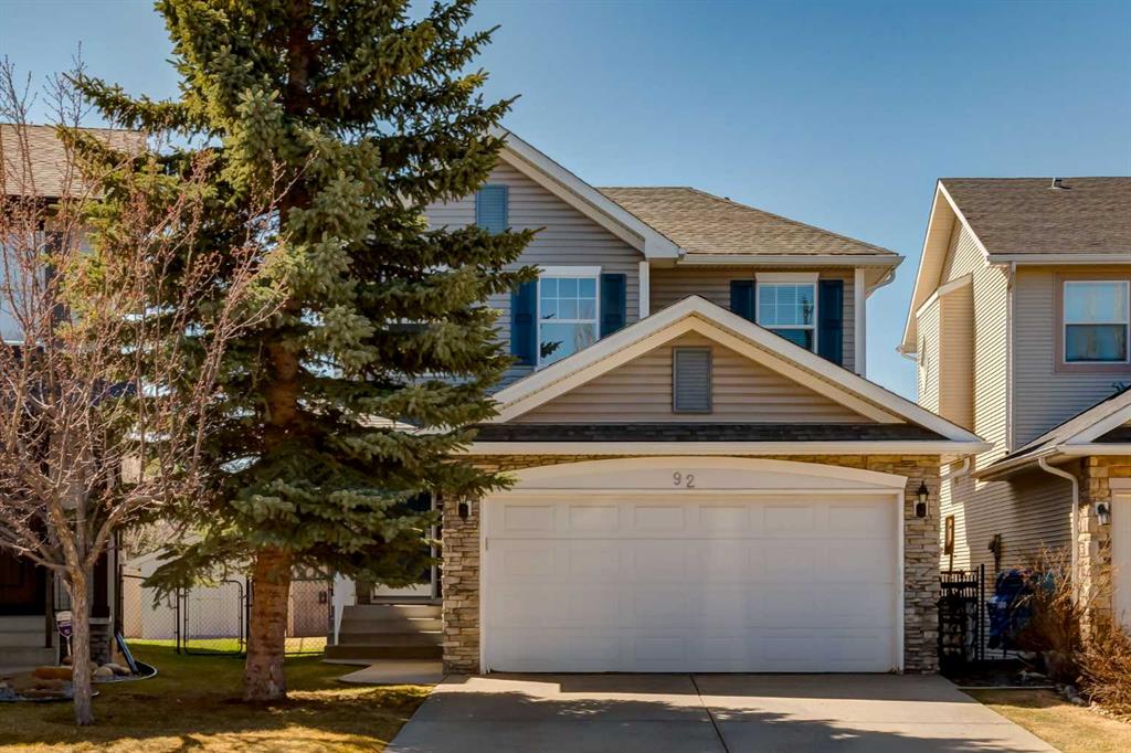 Picture of 92 Cougarstone Square SW, Calgary Real Estate Listing
