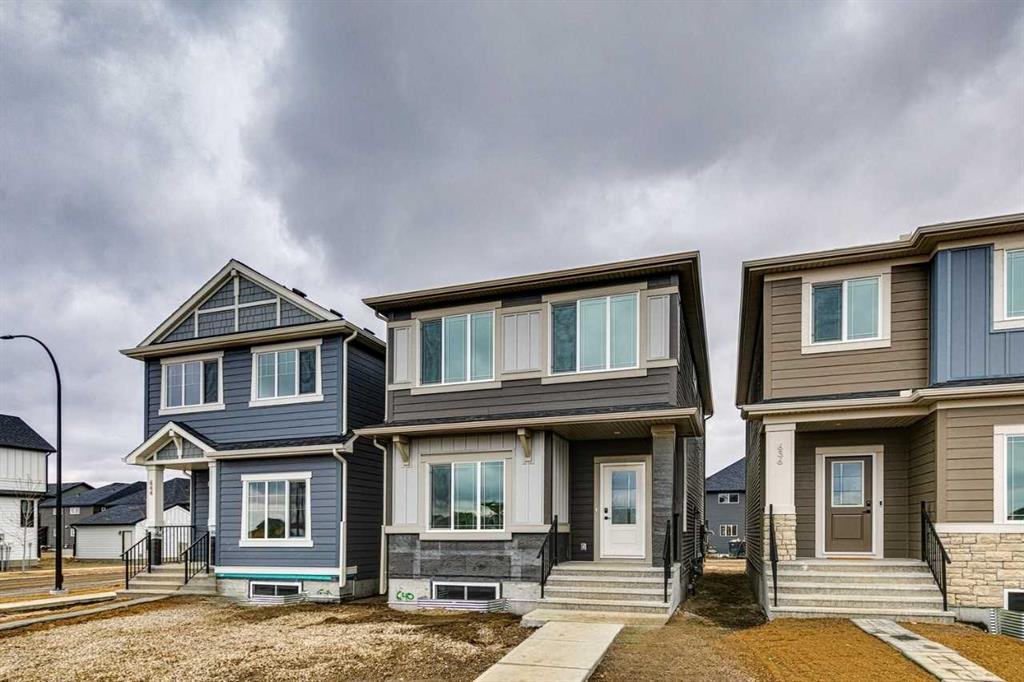 Picture of 640 Buffaloberry Manor SE, Calgary Real Estate Listing