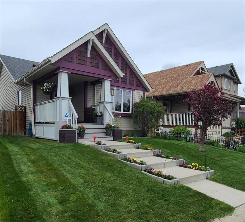 Picture of 257 Everglen Rise SW, Calgary Real Estate Listing