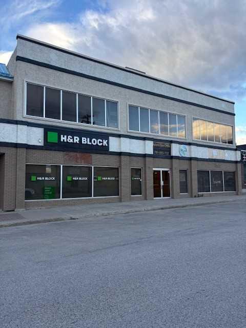 Picture of 102B, 211 Pembina Avenue , Hinton Real Estate Listing