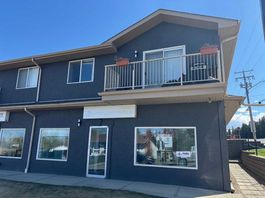 Picture of 1, 4920 45 Avenue , Sylvan Lake Real Estate Listing