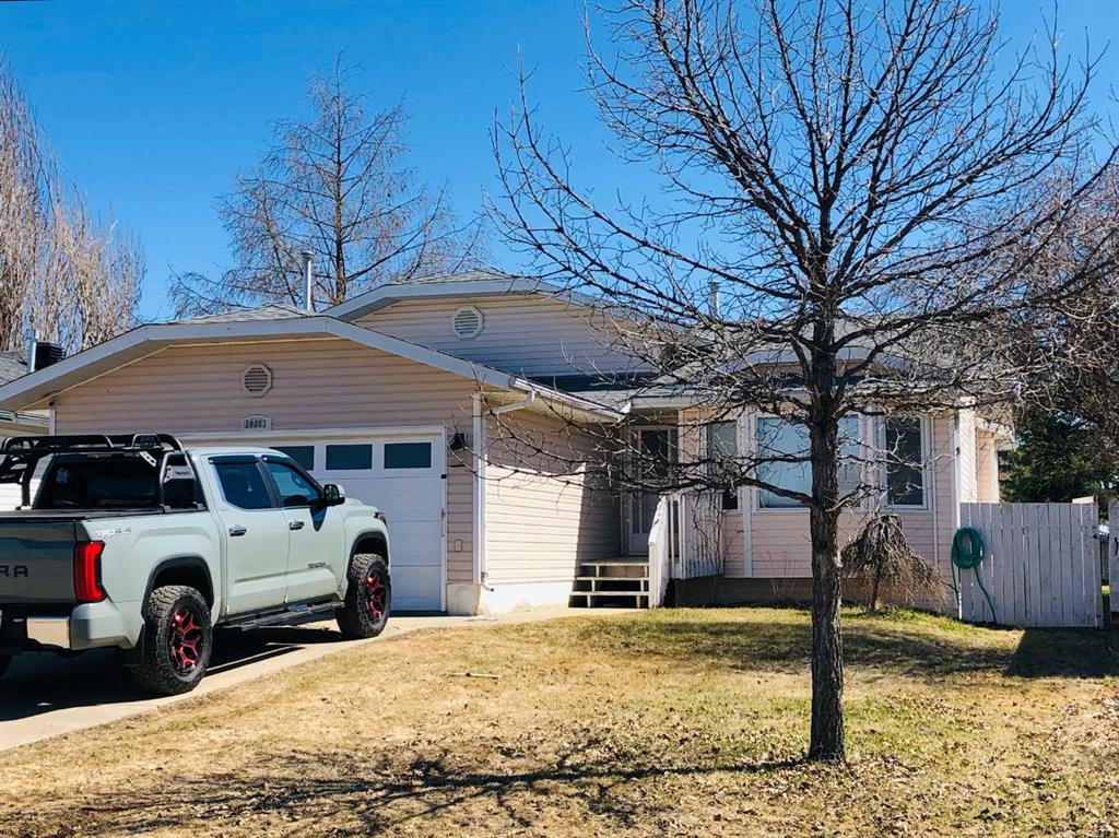 Picture of 10803 104 Street , High Level Real Estate Listing