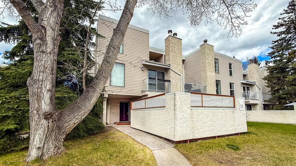 Picture of 1502, 3500 Varsity Drive NW, Calgary Real Estate Listing