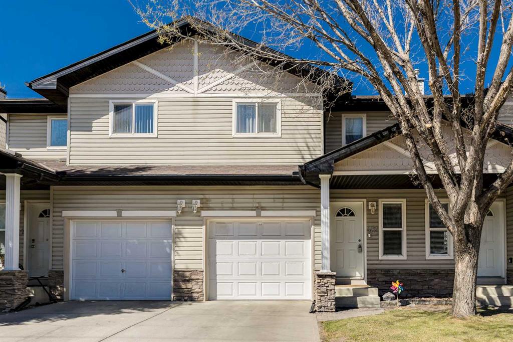 Picture of 402, 760 Railway Gate SW, Airdrie Real Estate Listing
