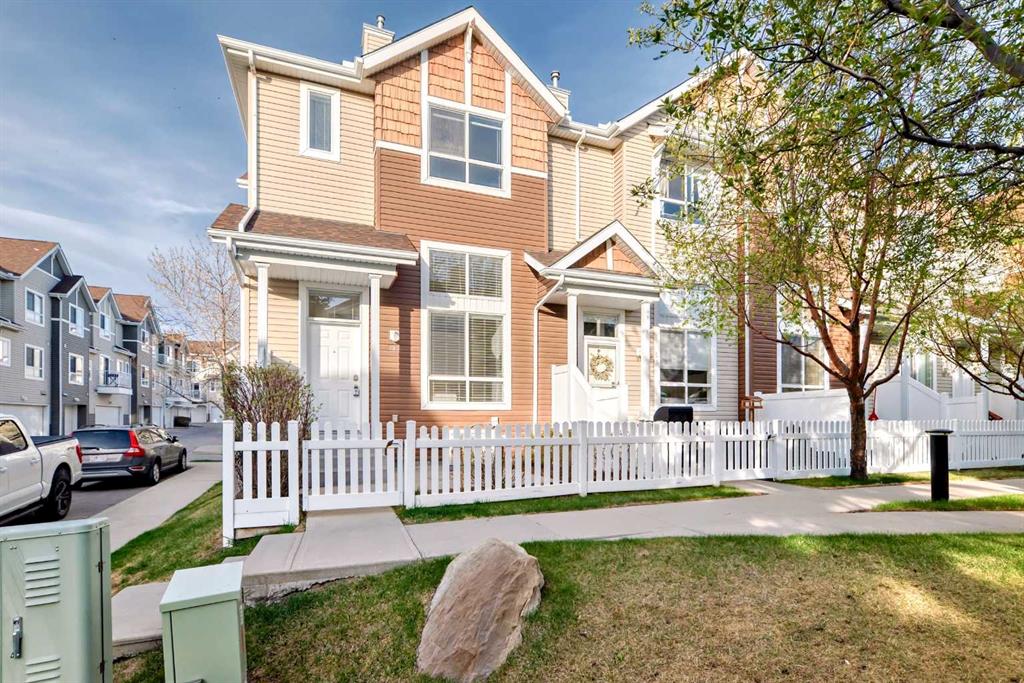 Picture of 136 Tuscany Court NW, Calgary Real Estate Listing