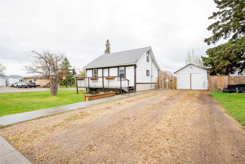 Picture of 9814 97 Street , Sexsmith Real Estate Listing