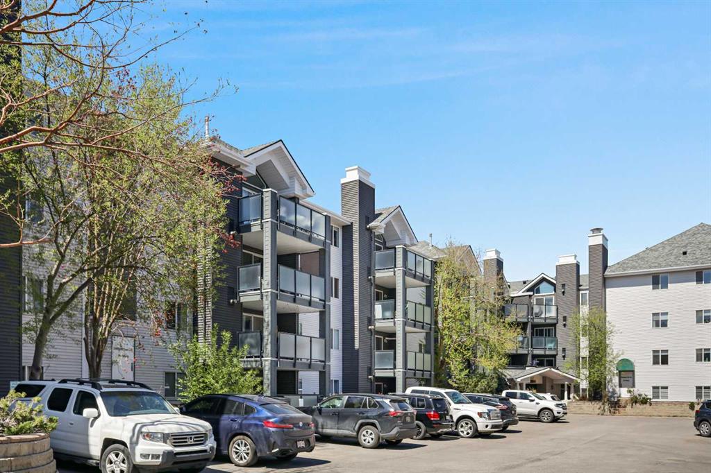 Picture of 218, 10 Sierra Morena Mews SW, Calgary Real Estate Listing
