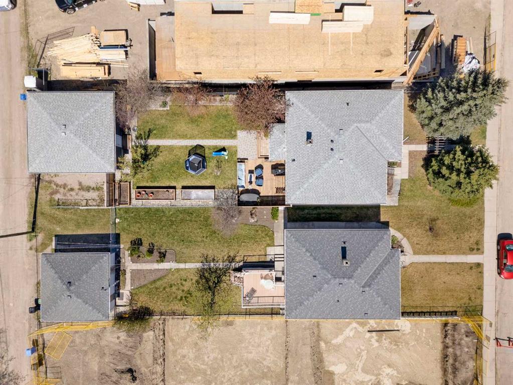 Picture of 1727 28 Street SW, Calgary Real Estate Listing