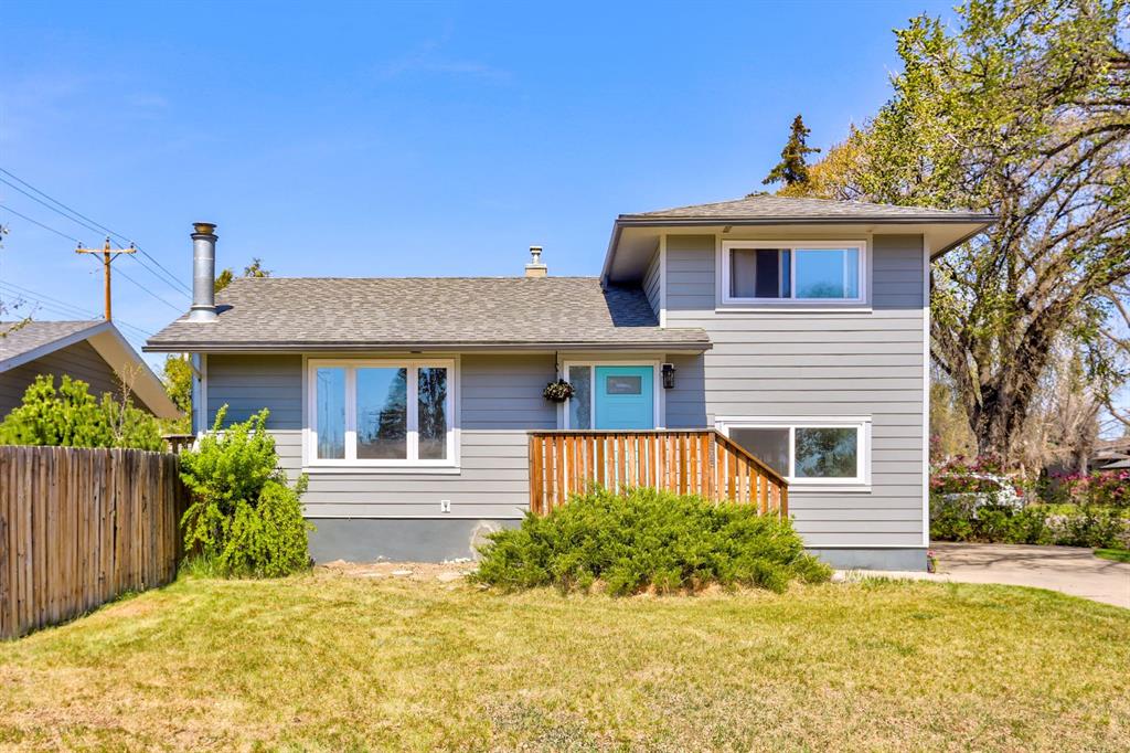 Picture of 1923 19 Avenue S, Lethbridge Real Estate Listing