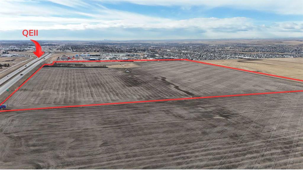 Picture of 272256 Dickson Stevenson Trail NE, Airdrie Real Estate Listing