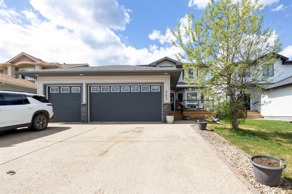 Picture of 327 Williams Drive , Fort McMurray Real Estate Listing