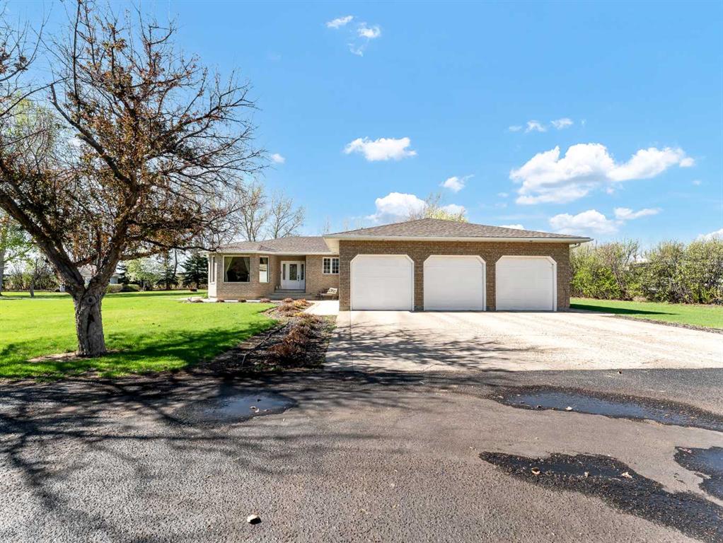 Picture of 9, 5519 South Boundary Road , Rural Cypress County Real Estate Listing