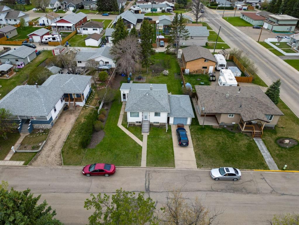 Picture of 4135 48 Avenue , Innisfail Real Estate Listing