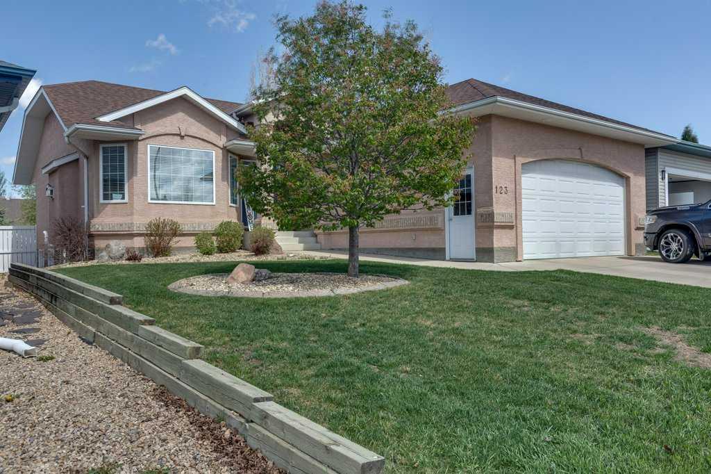 Picture of 123 Ammeter Close , Red Deer Real Estate Listing
