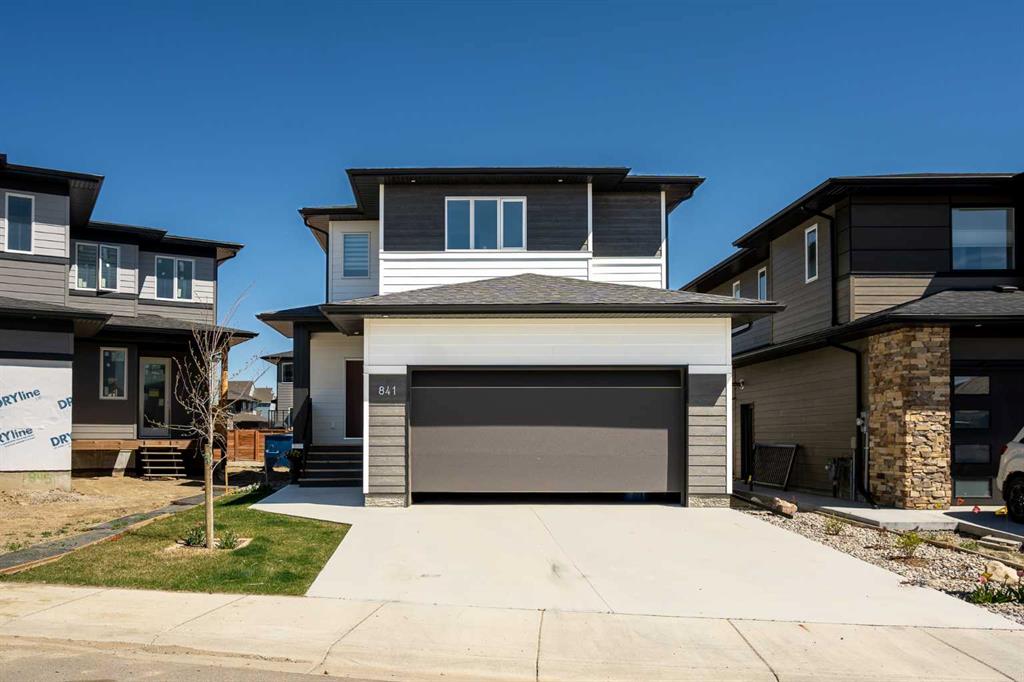 Picture of 841 Devonia Circle W, Lethbridge Real Estate Listing
