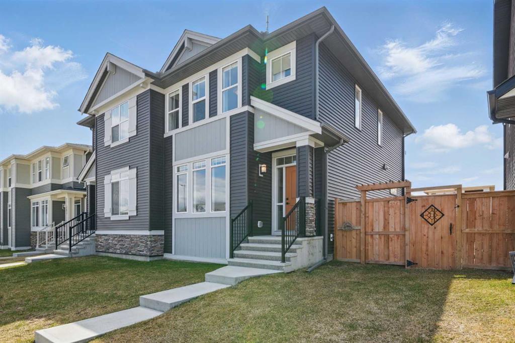 Picture of 367 D\'arcy Ranch Drive , Okotoks Real Estate Listing