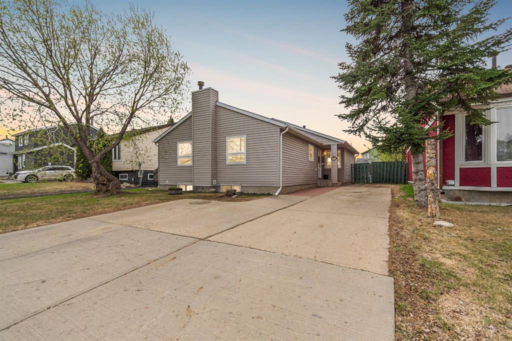 Picture of 234 Bird Crescent , Fort McMurray Real Estate Listing