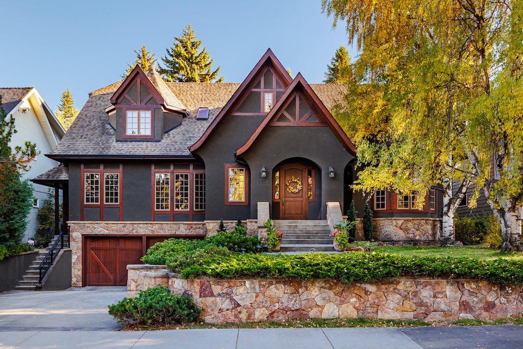 Picture of 1227 Lansdowne Avenue SW, Calgary Real Estate Listing