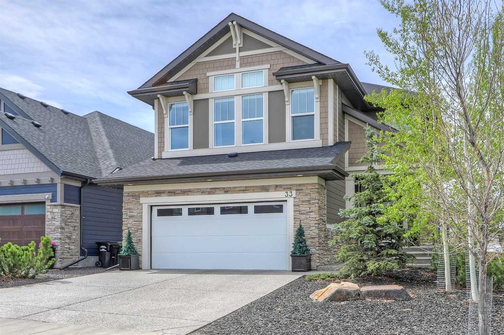 Picture of 33 Legacy Woods Circle SE, Calgary Real Estate Listing