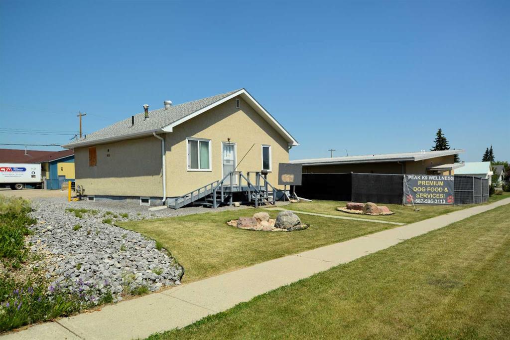 Picture of 5614 2 Avenue , Edson Real Estate Listing