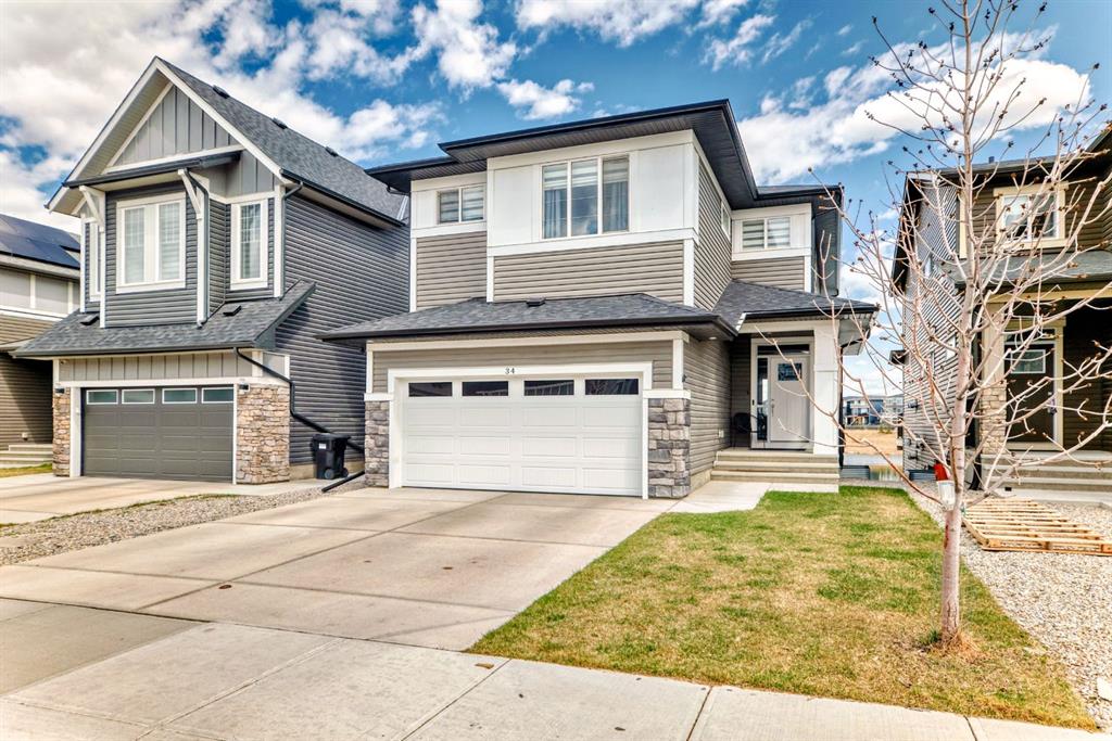 Picture of 34 Carringsby Landing NW, Calgary Real Estate Listing