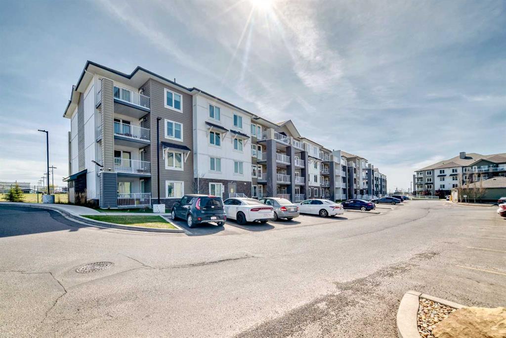 Picture of 2412, 6118 80 Avenue NE, Calgary Real Estate Listing