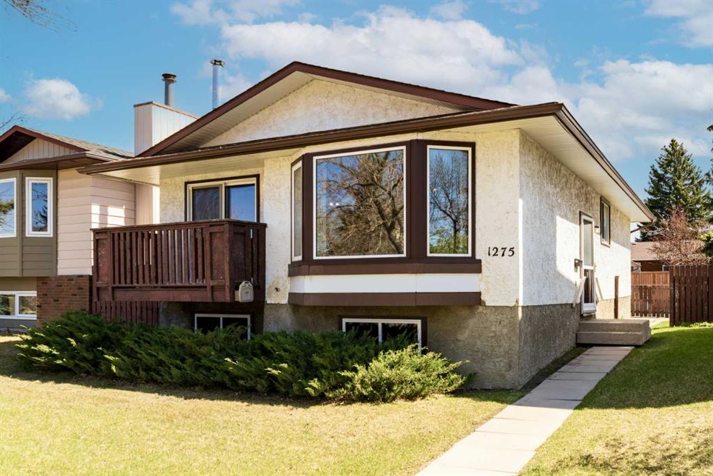 Picture of 1275 Berkley Drive NW, Calgary Real Estate Listing
