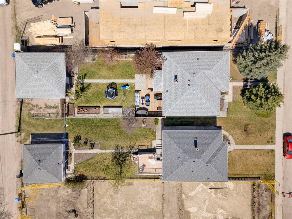 Picture of 1725 28 Street SW, Calgary Real Estate Listing