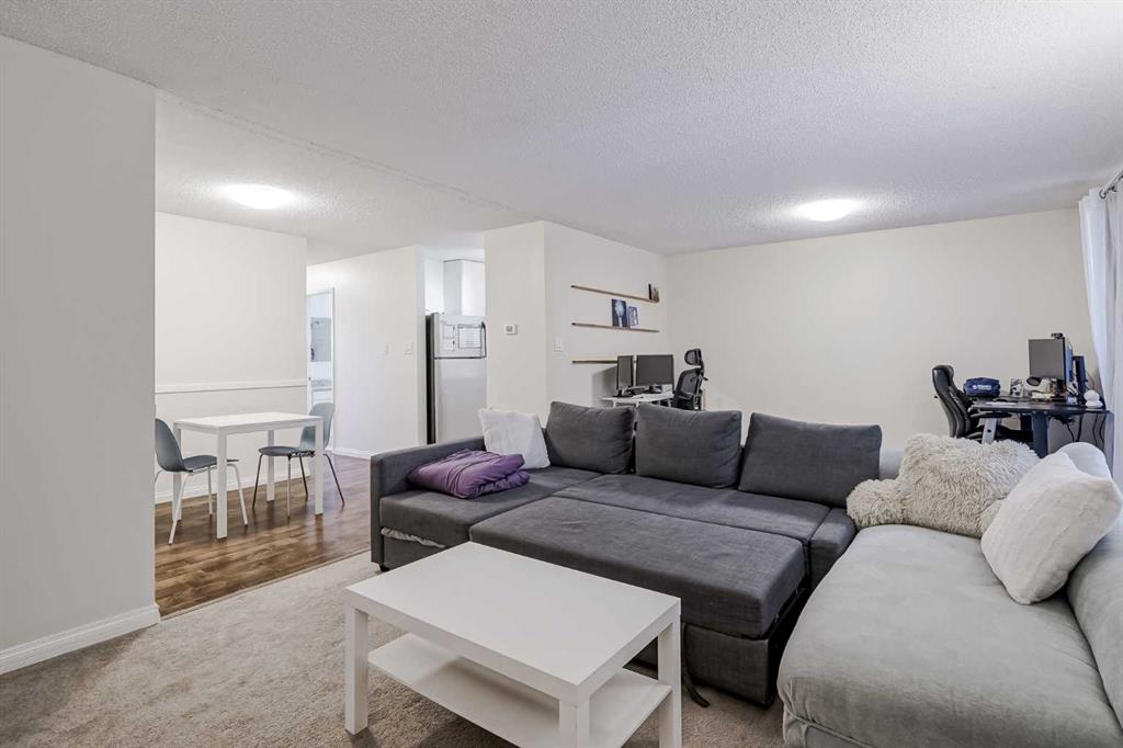 Picture of 433, 1305 Glenmore Trail SW, Calgary Real Estate Listing