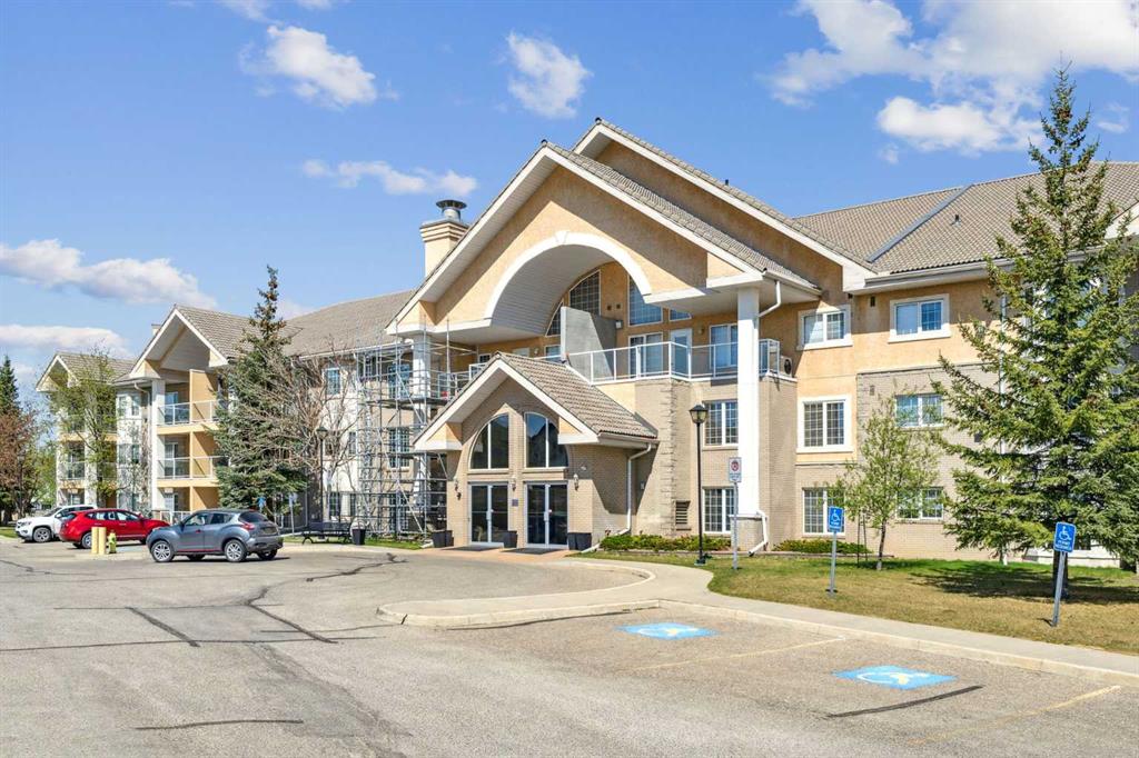 Picture of 213, 728 Country Hills Road NW, Calgary Real Estate Listing