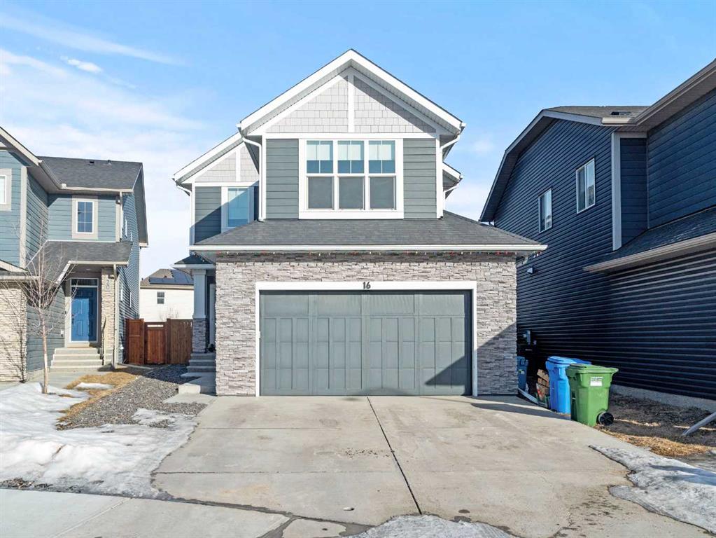 Picture of 16 Legacy Bay SE, Calgary Real Estate Listing