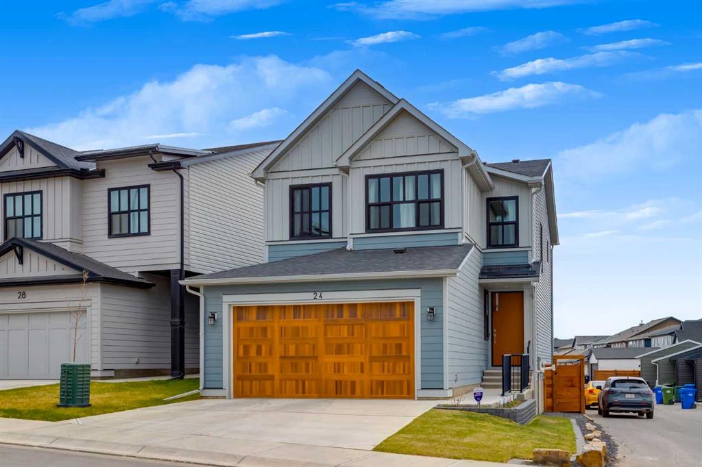 Picture of 24 Royston Rise NW, Calgary Real Estate Listing