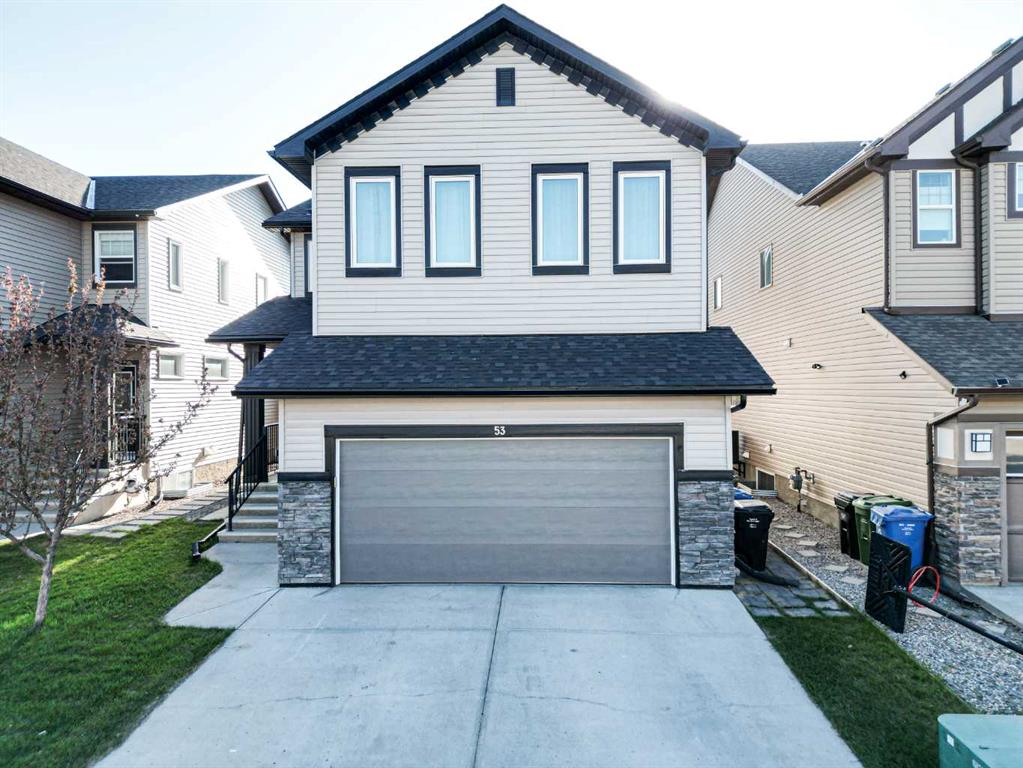 Picture of 53 Sage Bank Crescent NW, Calgary Real Estate Listing