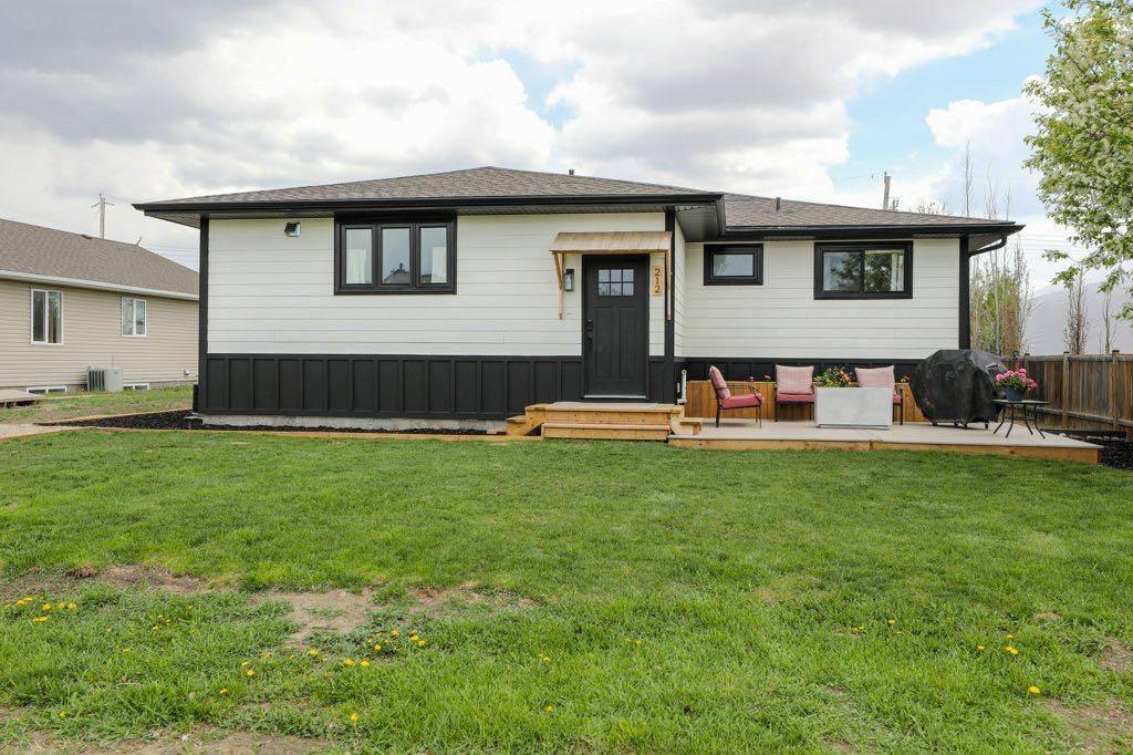 Picture of 212 1st Avenue S, Champion Real Estate Listing