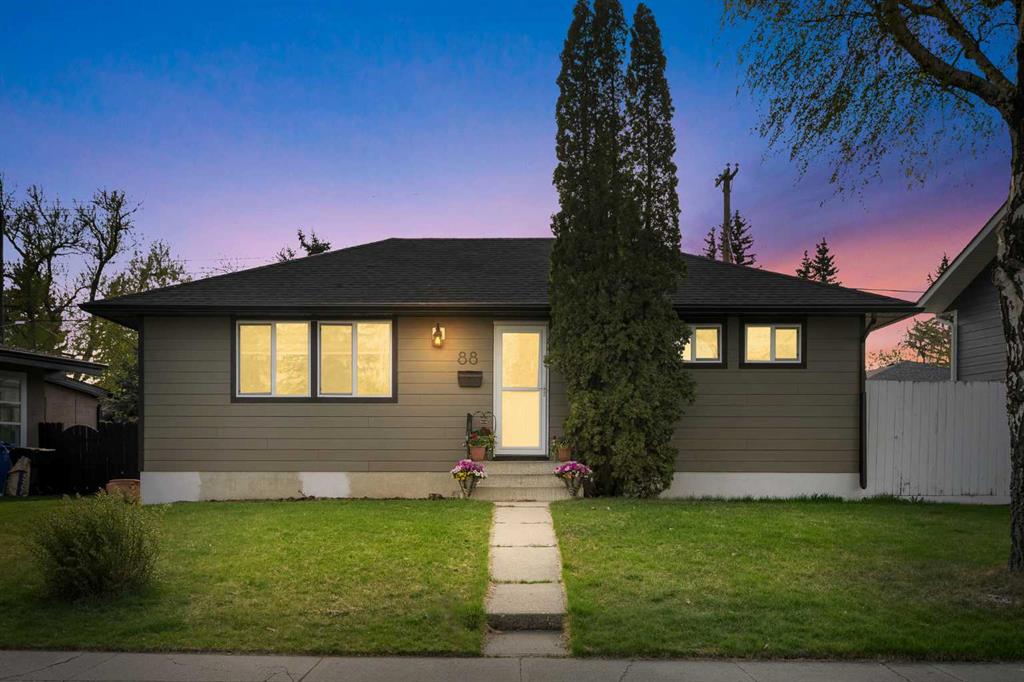 Picture of 88 Glenpatrick Drive SW, Calgary Real Estate Listing