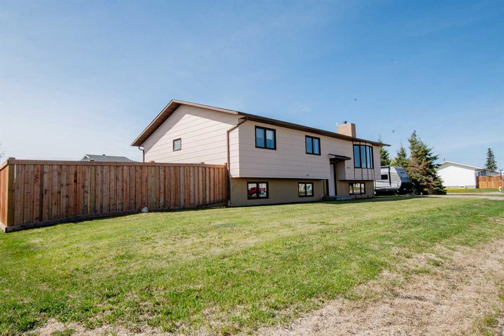 Picture of 4515 46 Avenue  , Rycroft Real Estate Listing