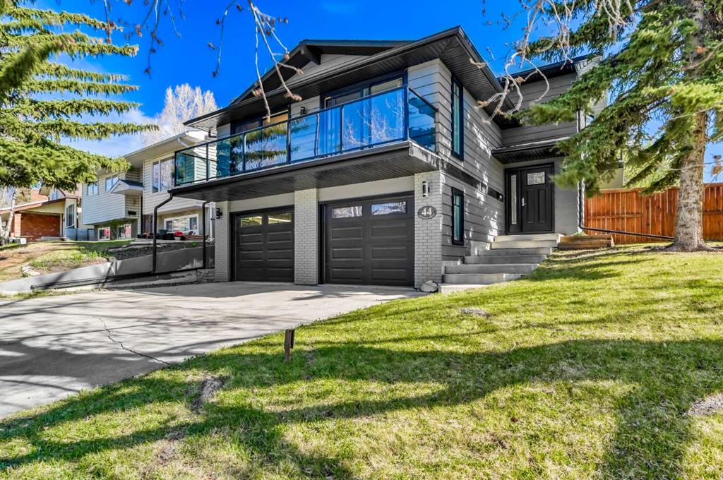 Picture of 44 Edgedale Drive NW, Calgary Real Estate Listing