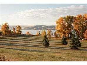 Picture of 457 Sunset Drive , Rural Vulcan County Real Estate Listing
