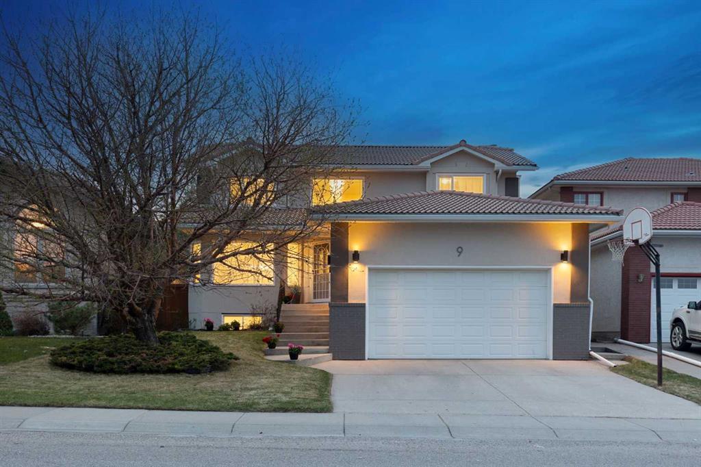 Picture of 9 Signature Close SW, Calgary Real Estate Listing