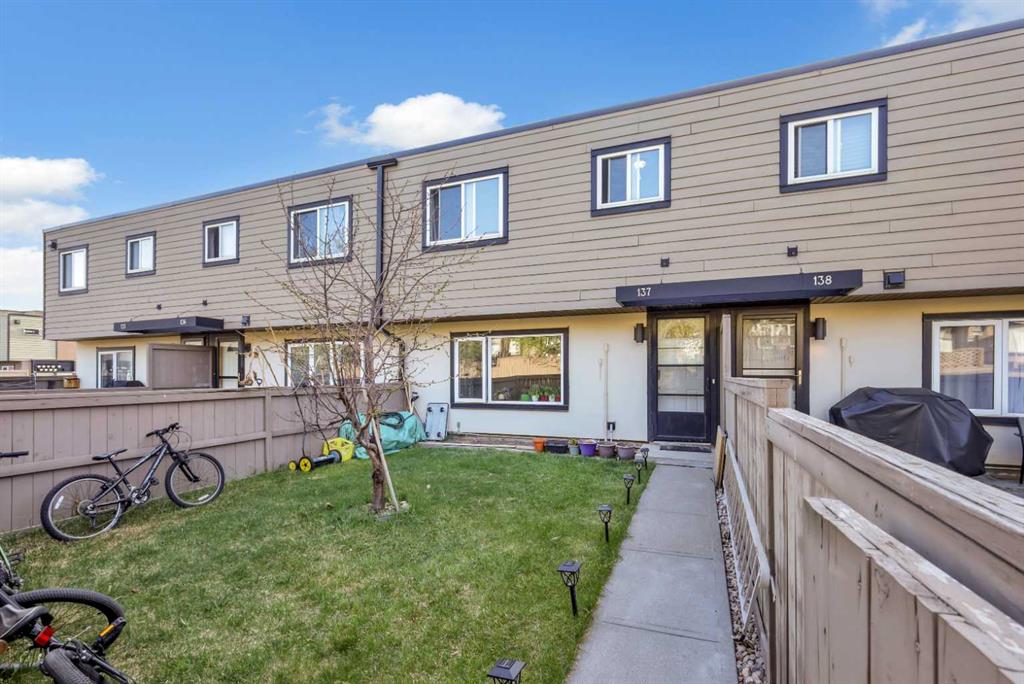Picture of 137, 3809 45 Street SW, Calgary Real Estate Listing