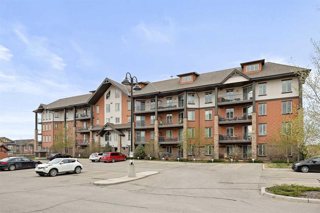 Picture of 2206, 15 Sunset Square , Cochrane Real Estate Listing