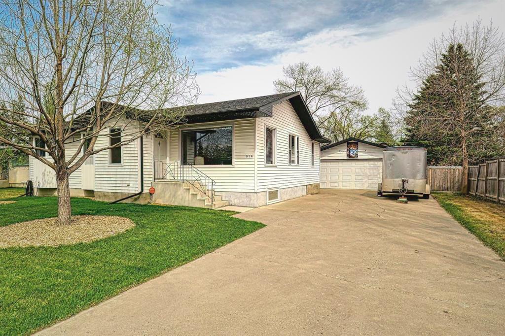 Picture of 510 9 Street SW, High River Real Estate Listing