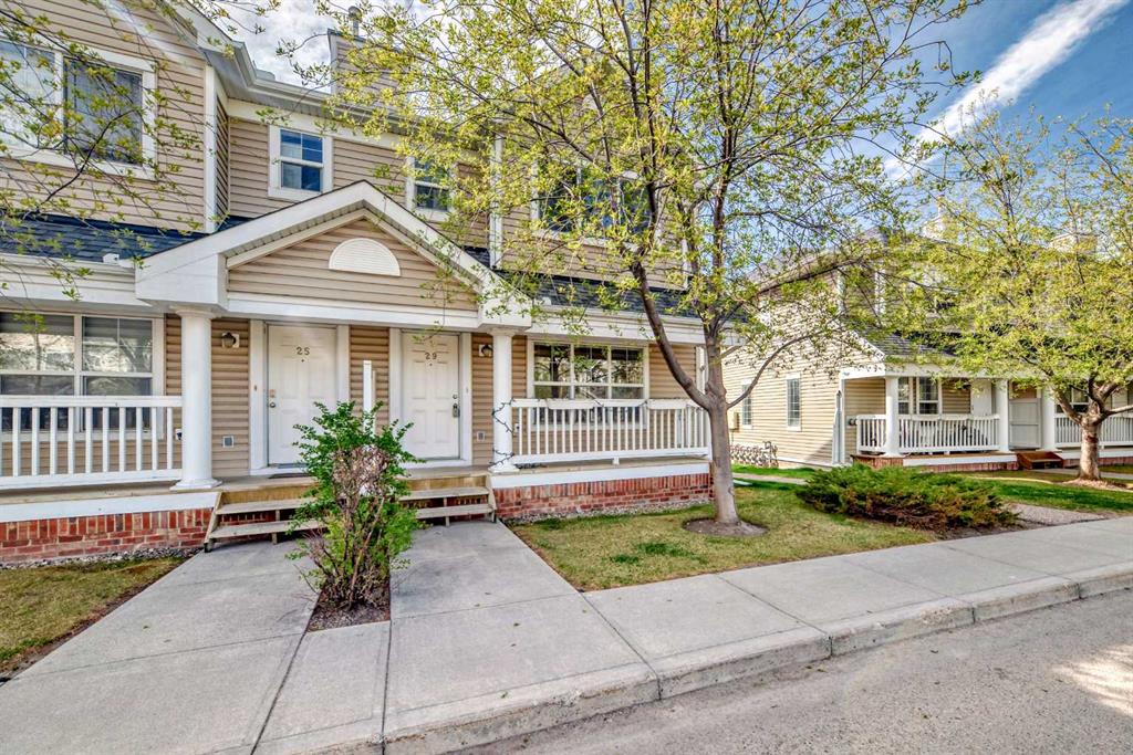 Picture of 29 Country Village Gate NE, Calgary Real Estate Listing