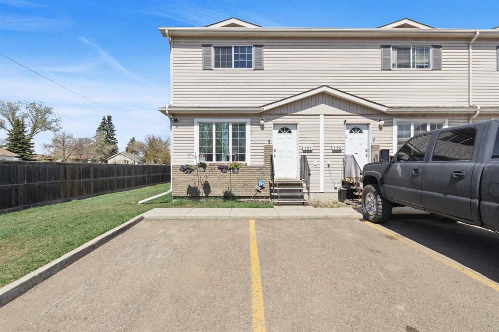 Picture of 121, 4701 47 Avenue , Lloydminster Real Estate Listing