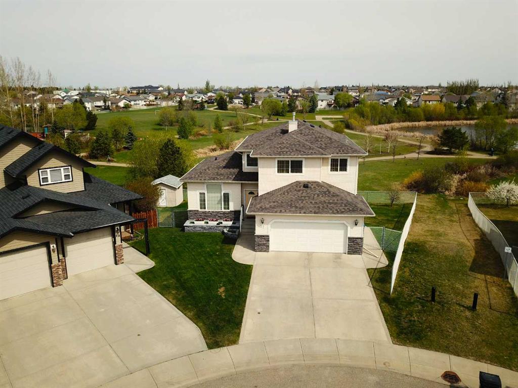 Picture of 27 Parkview Close , Blackfalds Real Estate Listing