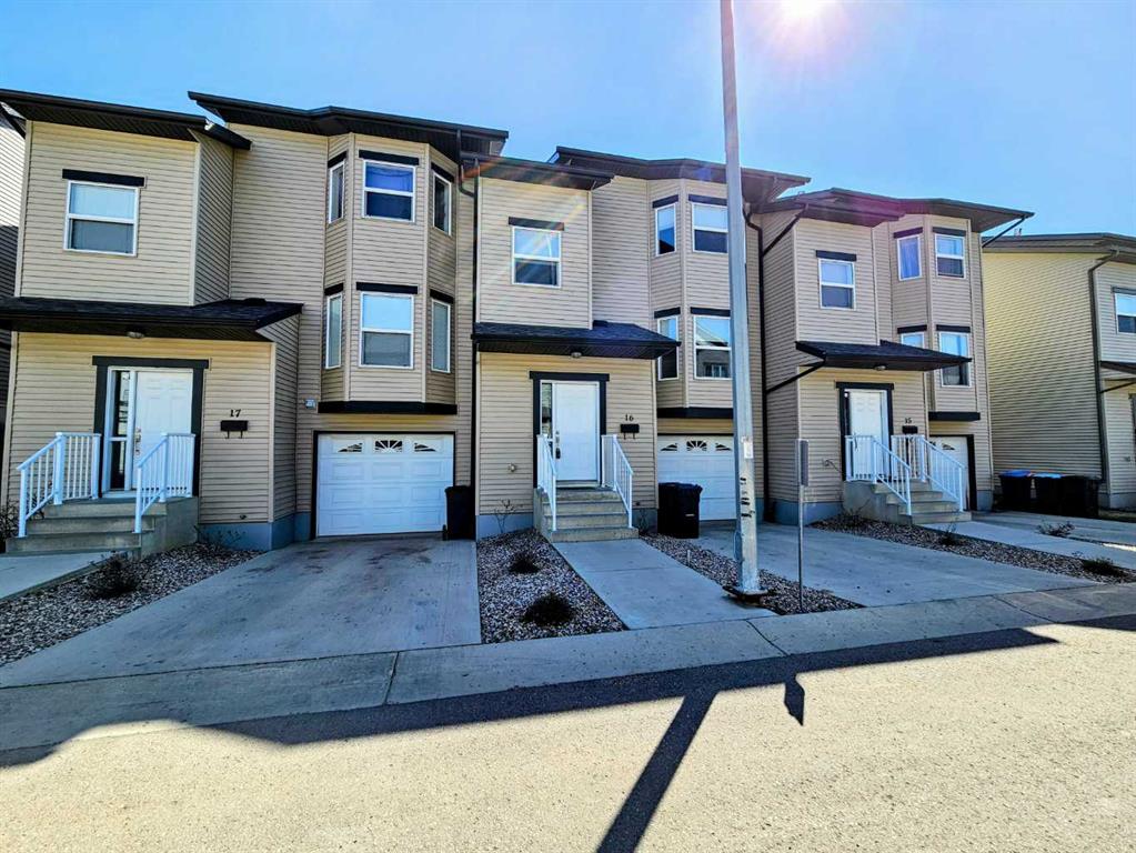 Picture of 16, 120 Warren Way , Fort McMurray Real Estate Listing