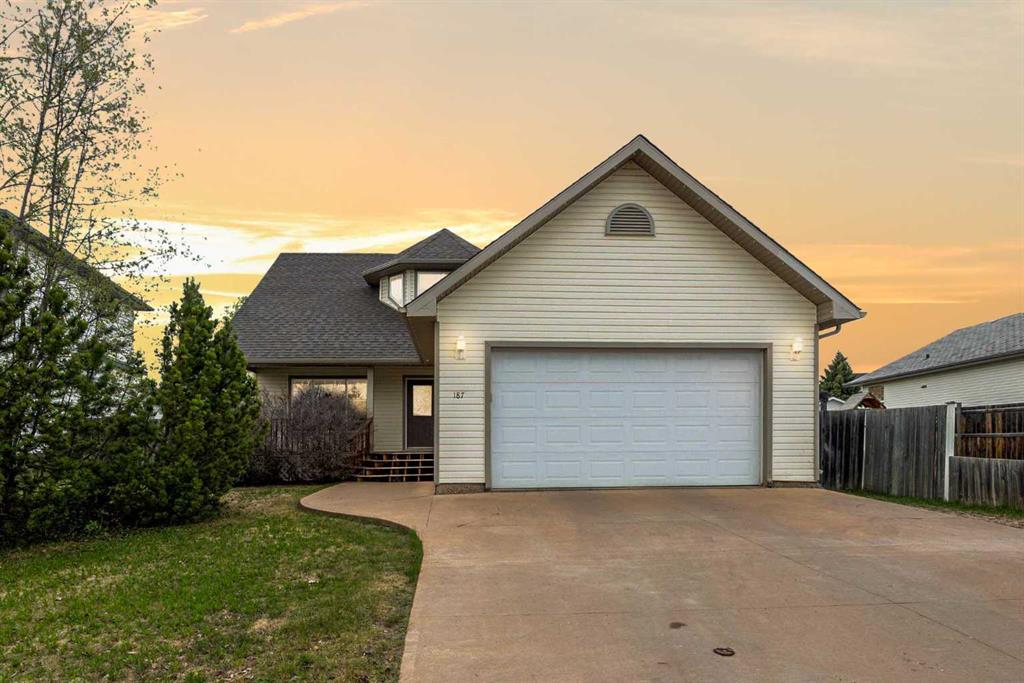 Picture of 187 Breukel Crescent , Fort McMurray Real Estate Listing